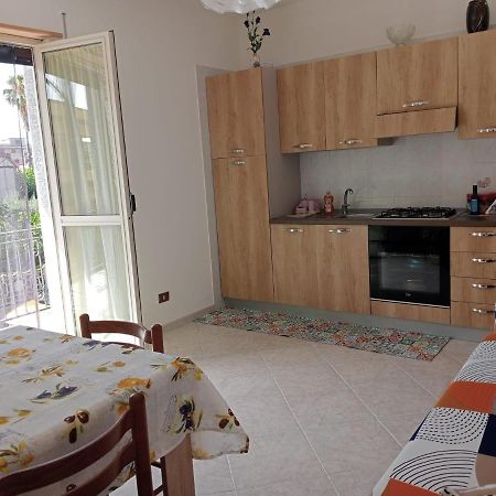 Casa Lulu Due Minuti Dal Mare Ardore Marina Exterior foto
